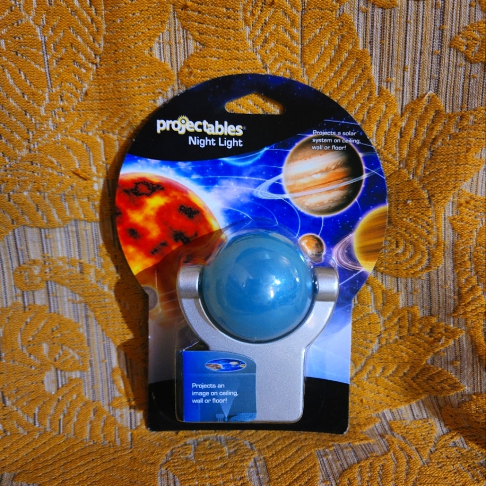 🪐Solar System🪐 Projector Night Light - Picture 2 of 2